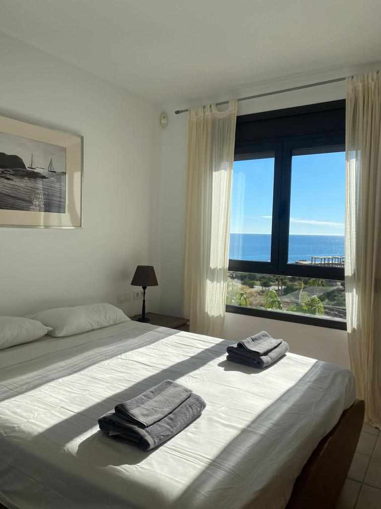 Apartamento con hermosas vistas a la montaña y mar: Apartamento en alquiler en Mojácar, Almería