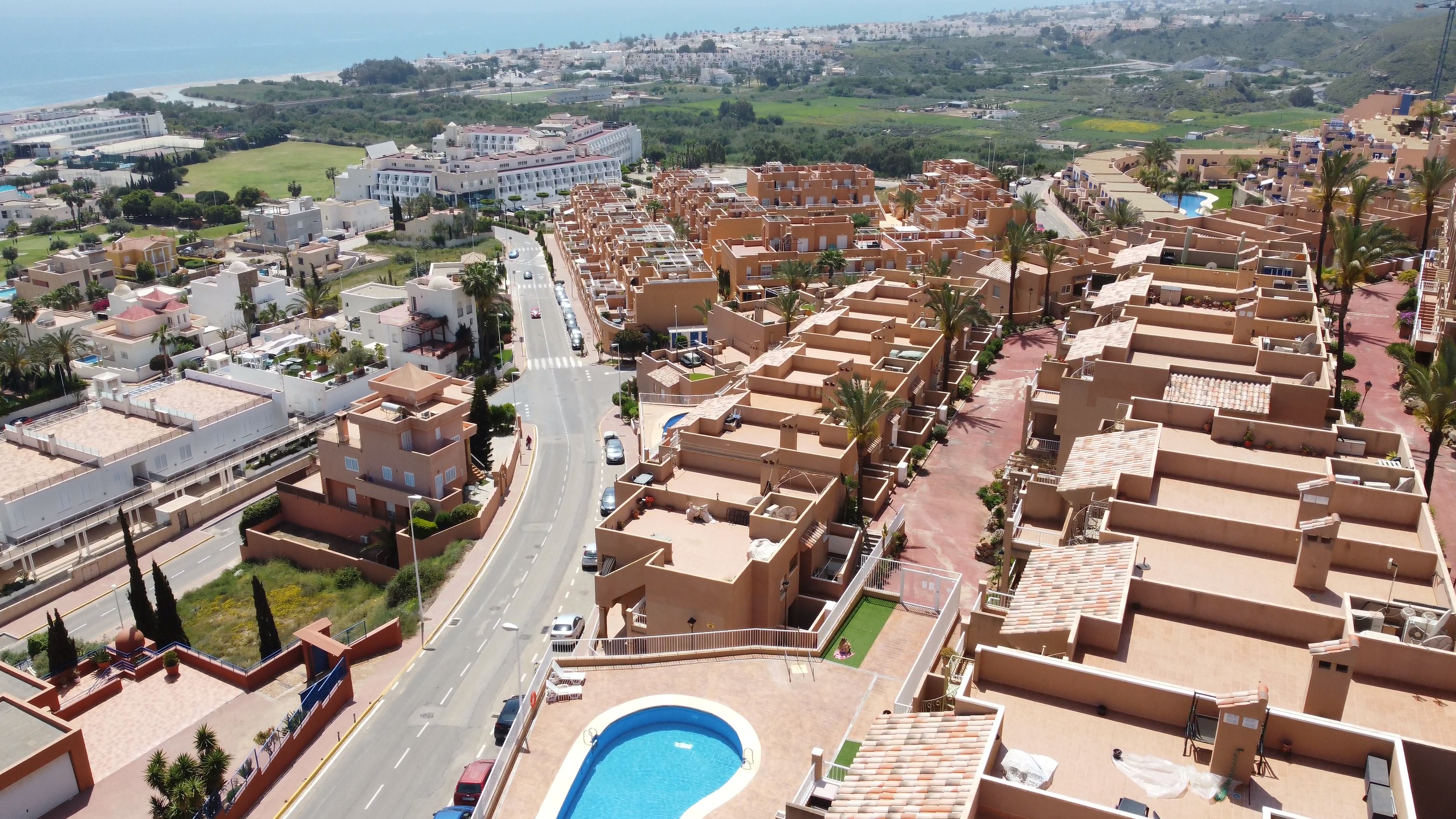 Moderno apartamento  con vistas a la puesta de sol: Apartamento en alquiler en Mojácar, Almería