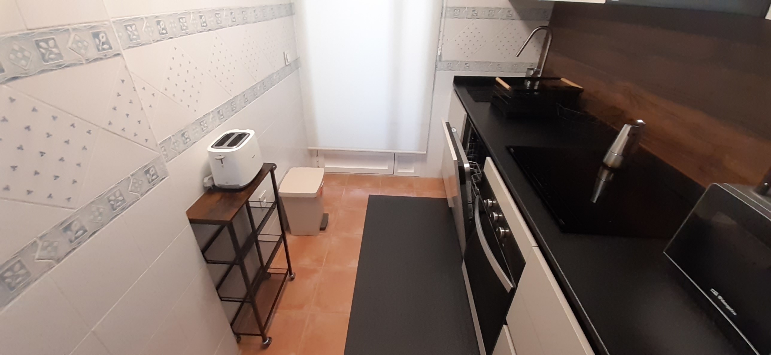 Moderno apartamento  con vistas a la puesta de sol: Apartamento en alquiler en Mojácar, Almería